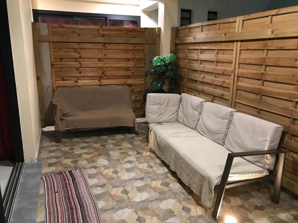 Nicole Residence Avec Piscine Chauffee & Jacuzzi Saint-Andre Bagian luar foto